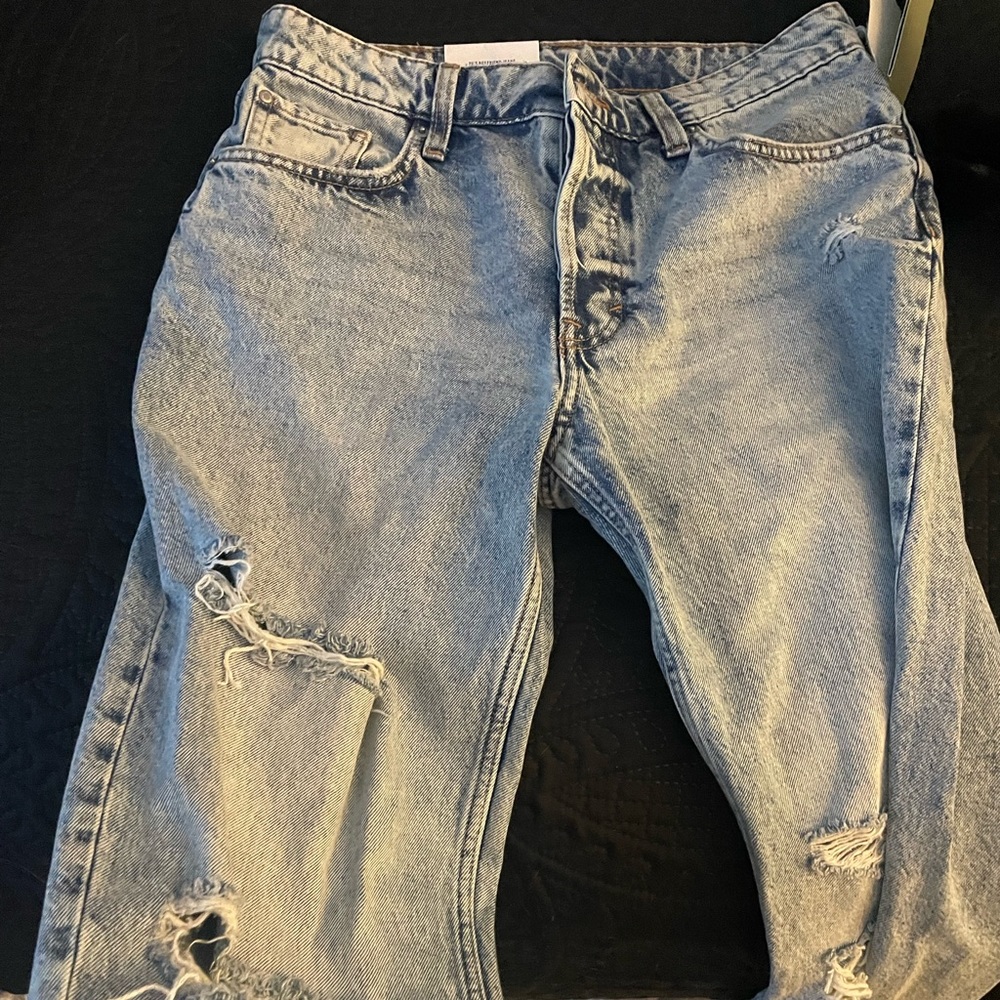 NWT boyfriend cut jeans.